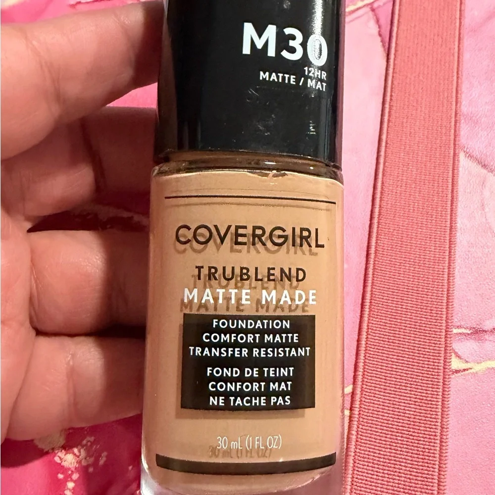 COVERGIRL TruBlend Matte Made Foundation - M30